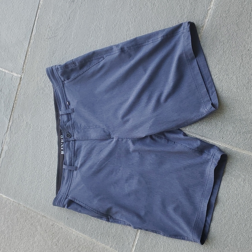 River Edge Adjustable Waist Shorts | River Edge Size 38 Navy Blue Shorts